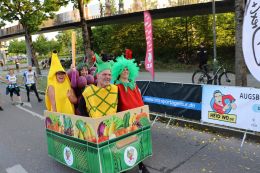 M-net Firmenlauf Augsburg Kostümwertung Rollende Gemüsekiste